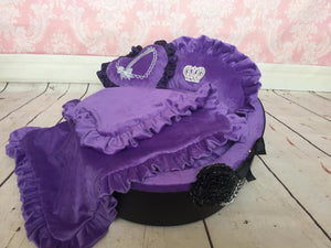 purple dog bed, lounger-bed for dogs lounger-bed for cats bed for dogs and cats elegant lounger-bed soft bed for pets